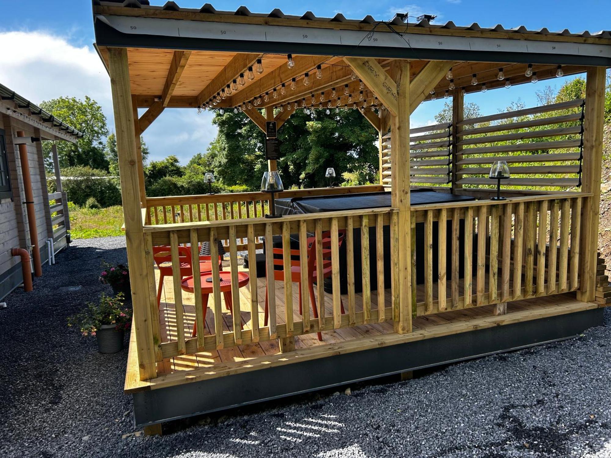 Little Rock Retreat Log Cabin With Hot Tub Castletown Gheoghegan Exterior photo